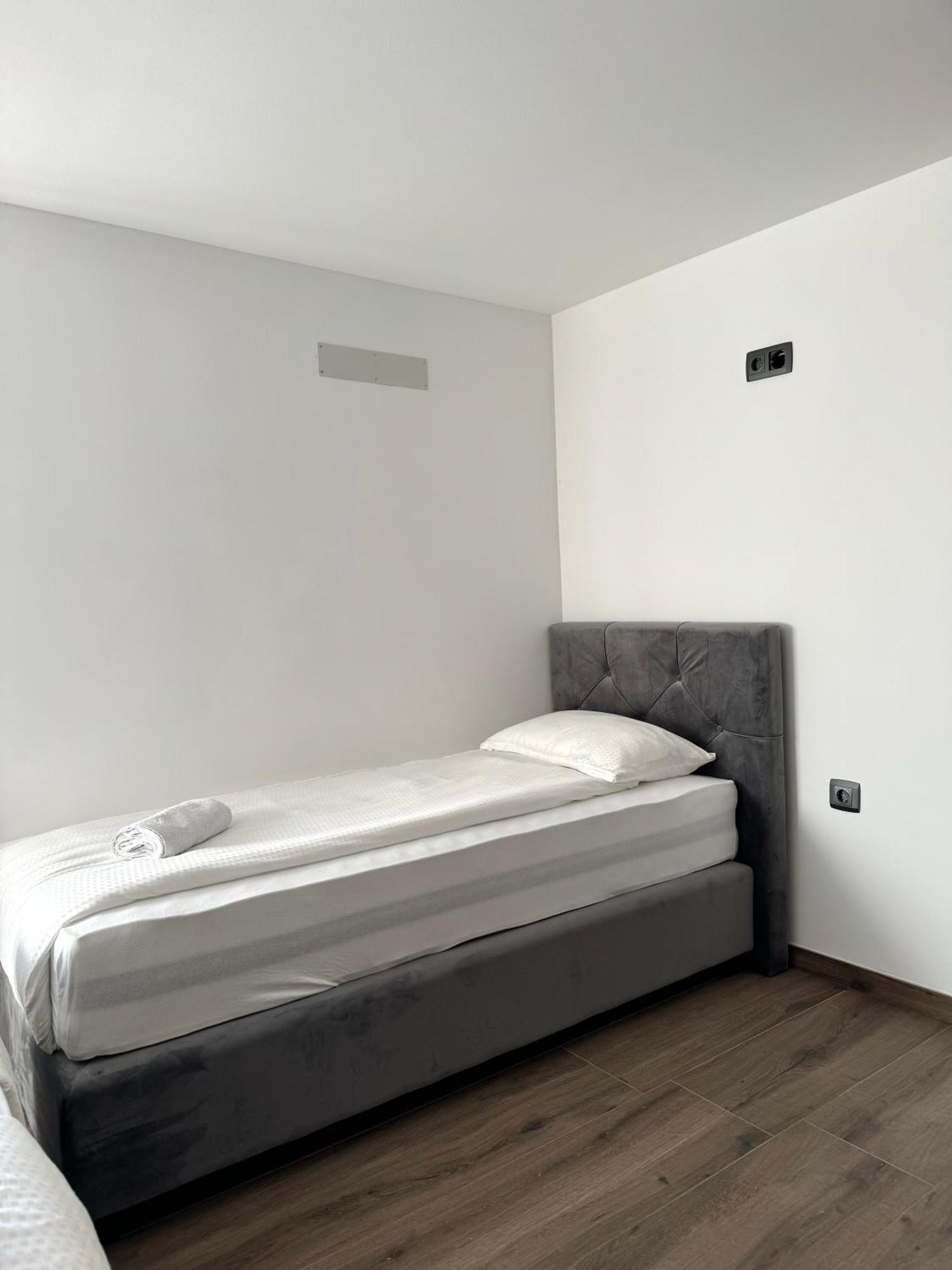 L&L Rooms Máribor Exterior foto